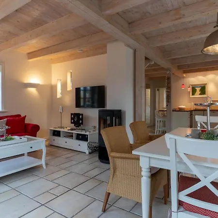 Sandkamp Reetdachhaus Hus Specht Vakantiehuis Böhl
