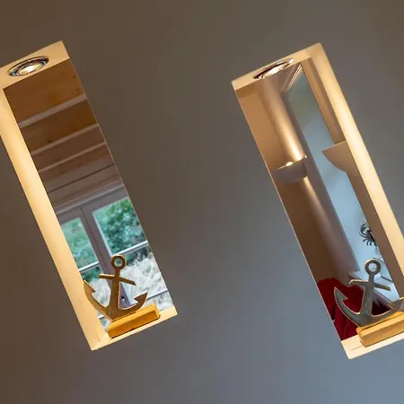 Sandkamp Reetdachhaus Hus Specht بيت للعطل
