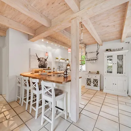 Sandkamp Reetdachhaus Hus Specht