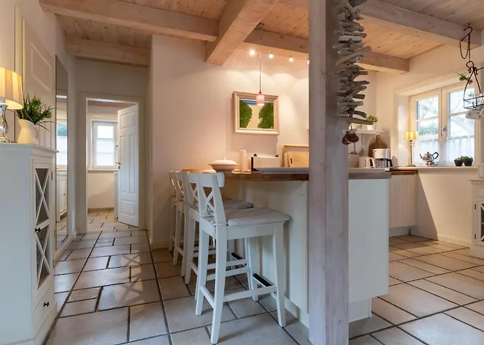 Sandkamp Reetdachhaus Hus Specht * Böhl